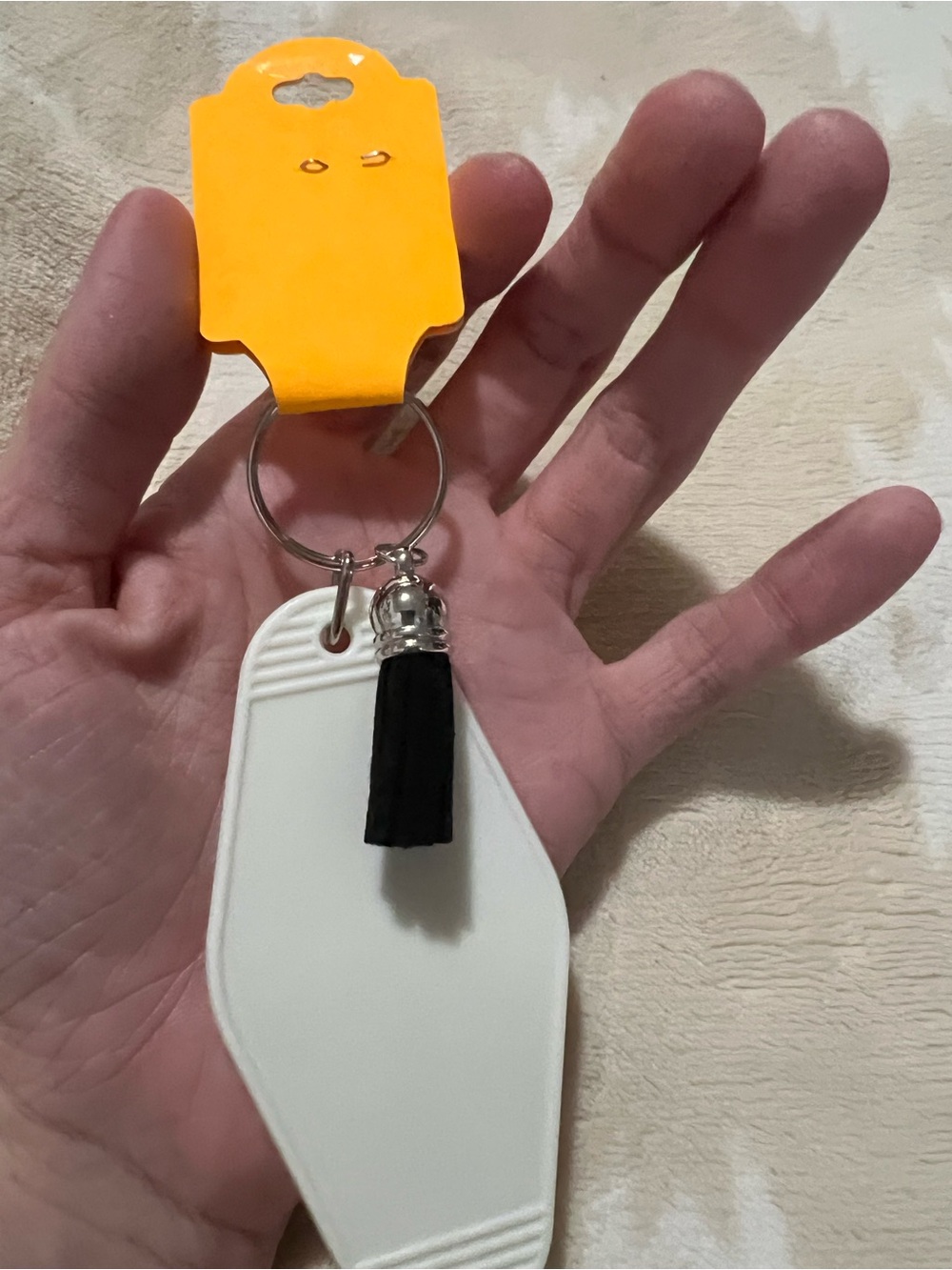 Pumpkin Ribbon Keychain 🎀 - Picture 4 of 4